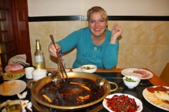 In Sichuan ein Muss: Hotpot (der war vielleicht scharf....bbooa) - danach waren wir richtig fertig mit der Welt und hatten ordentlich Hitzewallungen